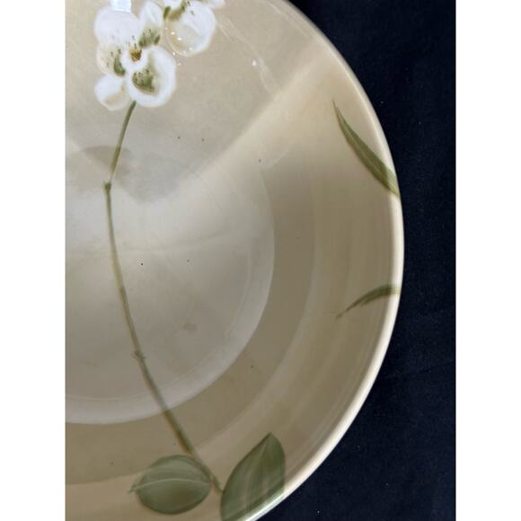 Crate and Barrel Orchid Royal Stafford Great Britain 2006 Serving Bowl 10.5" - Picture 4 of 7
